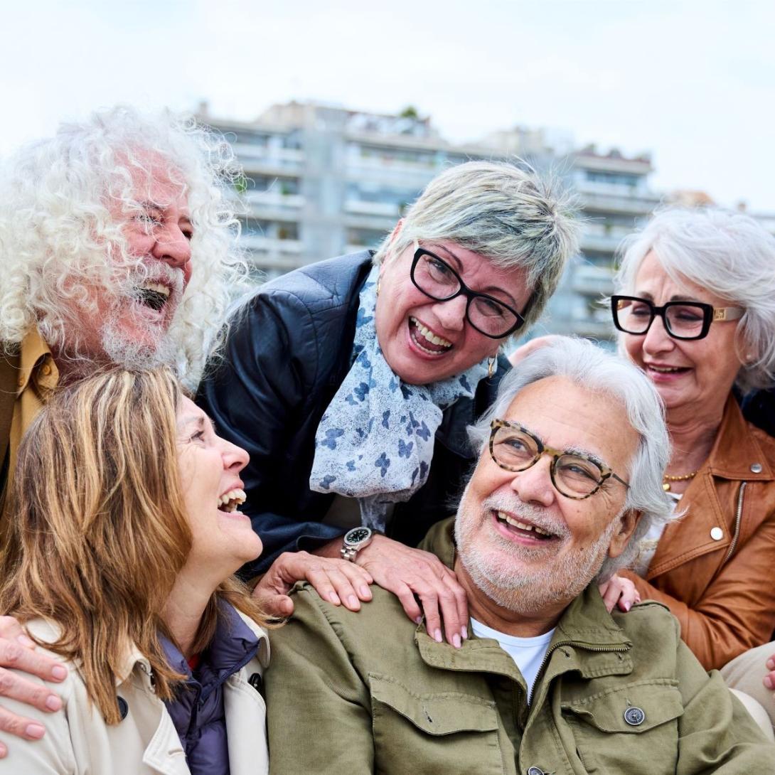 plezier makende vrienden of familie 