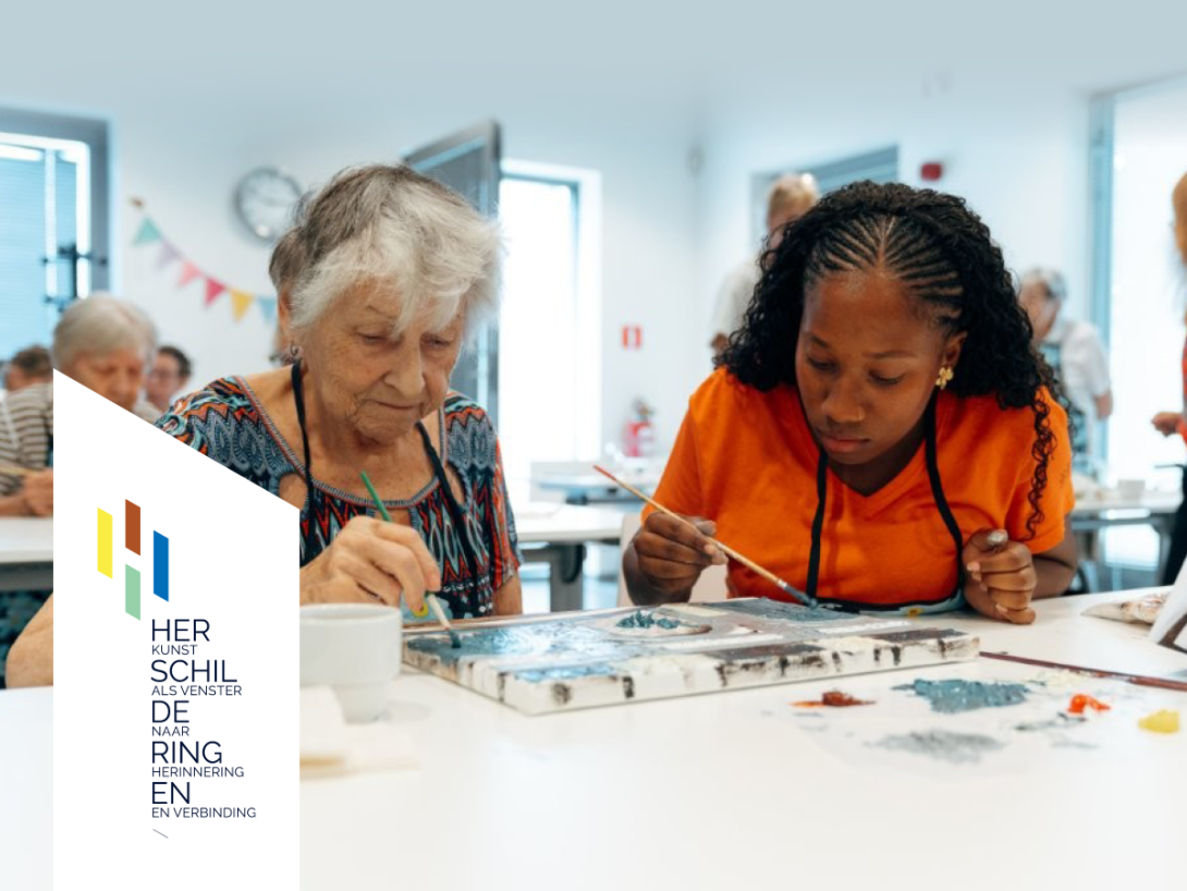 Twee dames aan het schilderen - bannerfoto met logo Herschilderingen